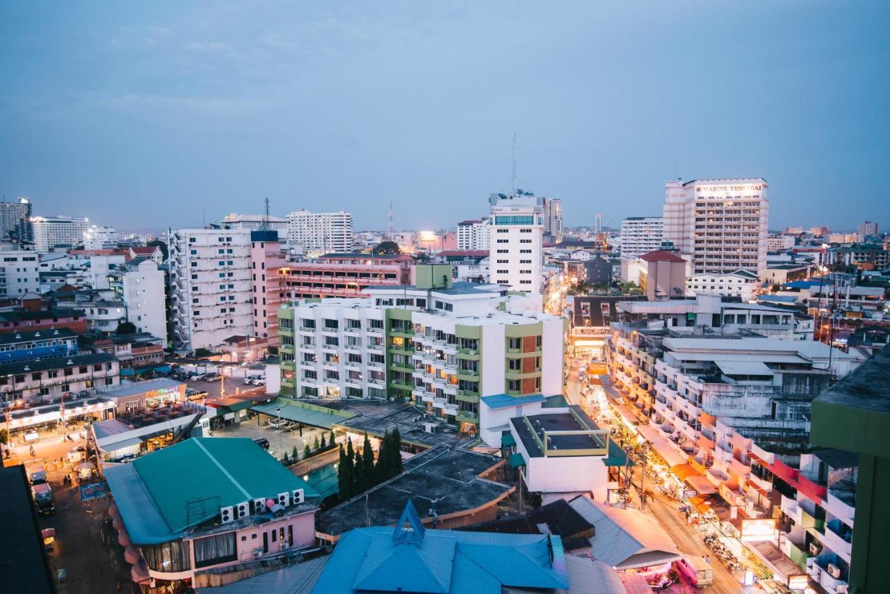 Marine Plaza Hotel Pattaya Exterior photo